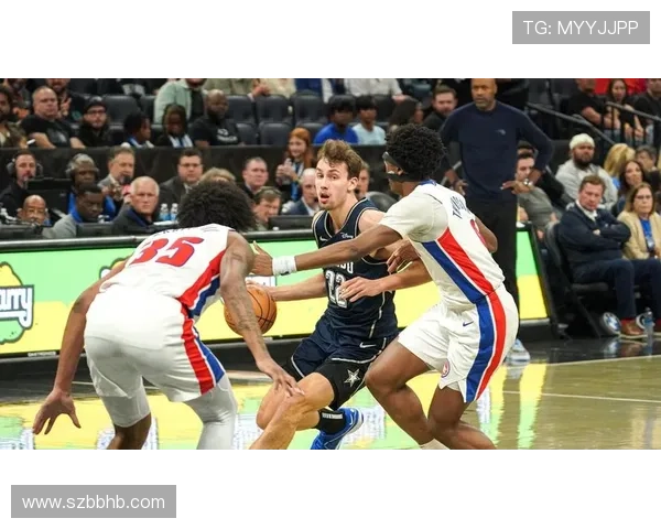 小瓦砍下21分班凯罗20加9加9率魔术力克黄蜂强势取胜再度发威